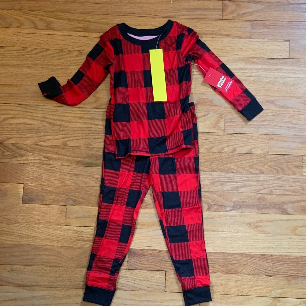 NWT 4T Buffalo Plaid Kids Pajama Set